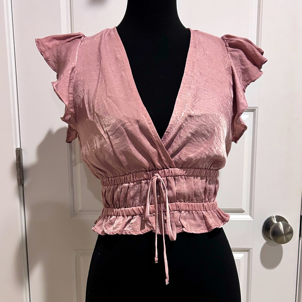 AE AMERICAN EAGLE Ruffle Tie Front Top